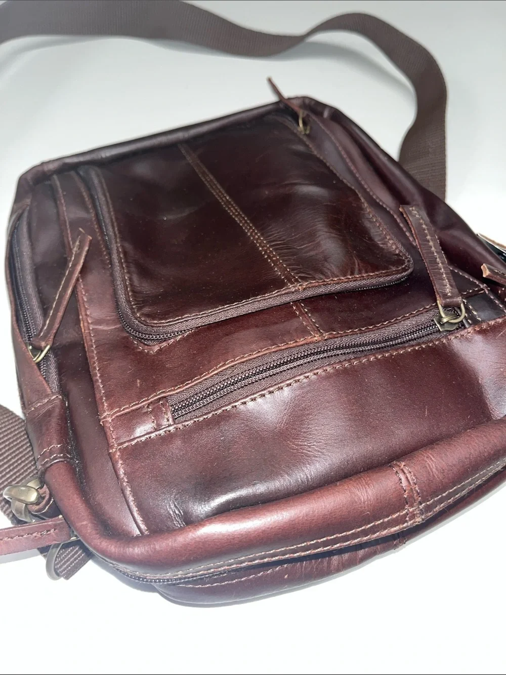 Wilsons Leather Dark Brown Messenger Crossbody Bag